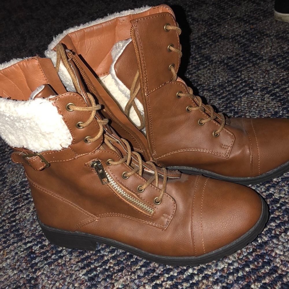 combat boots with fur